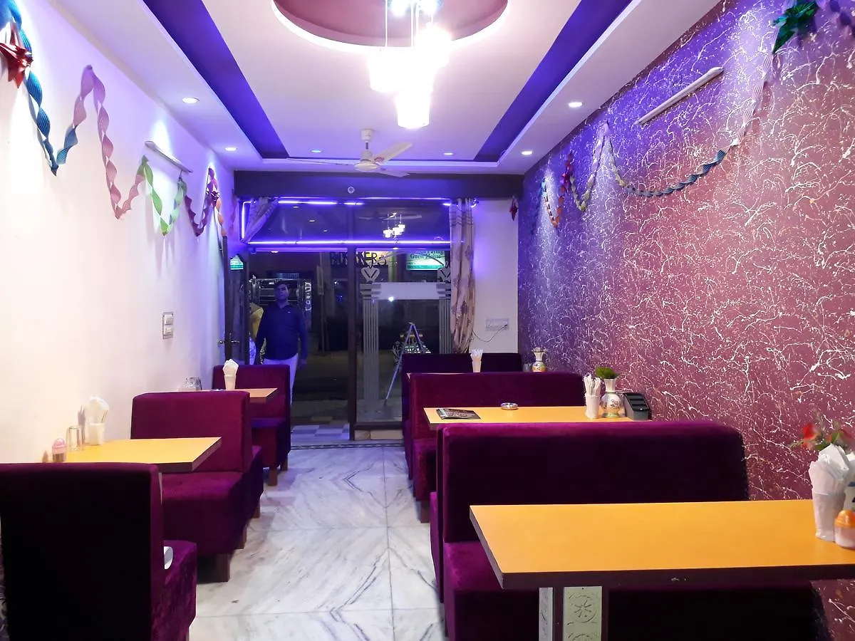 Hotel Aashiyanaa Palace Agra  India